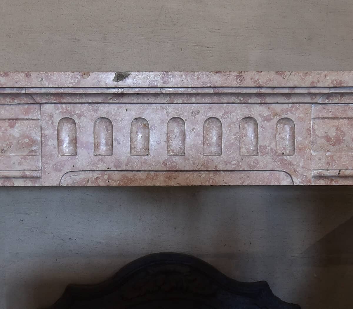 Antieke-Louis-XVI-marmerstenen-voorzetschouw