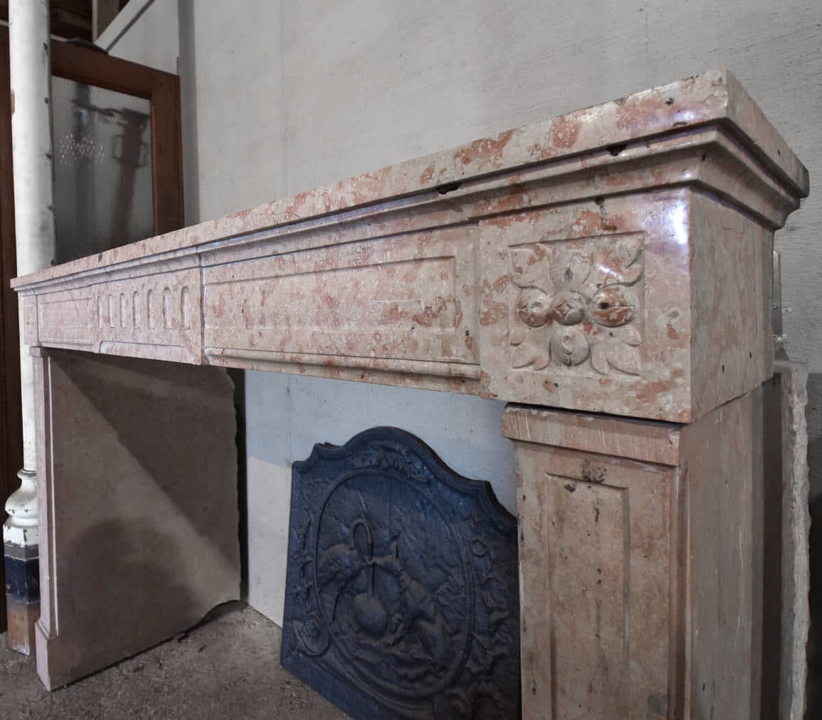 Antieke-Louis-XVI-marmerstenen-voorzetschouw