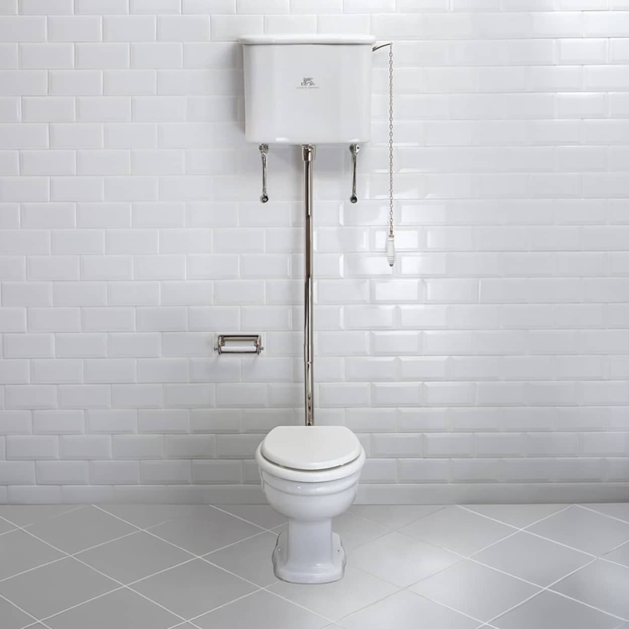 La-Chapelle-toilet-met-hooghangend-reservoir