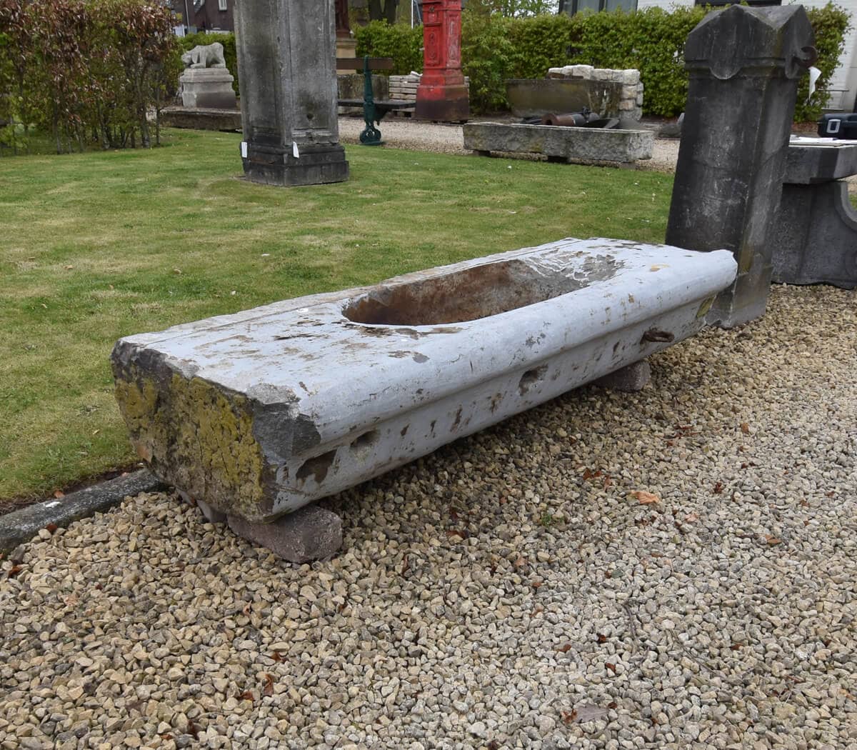 belgisch-hardstenen-trog