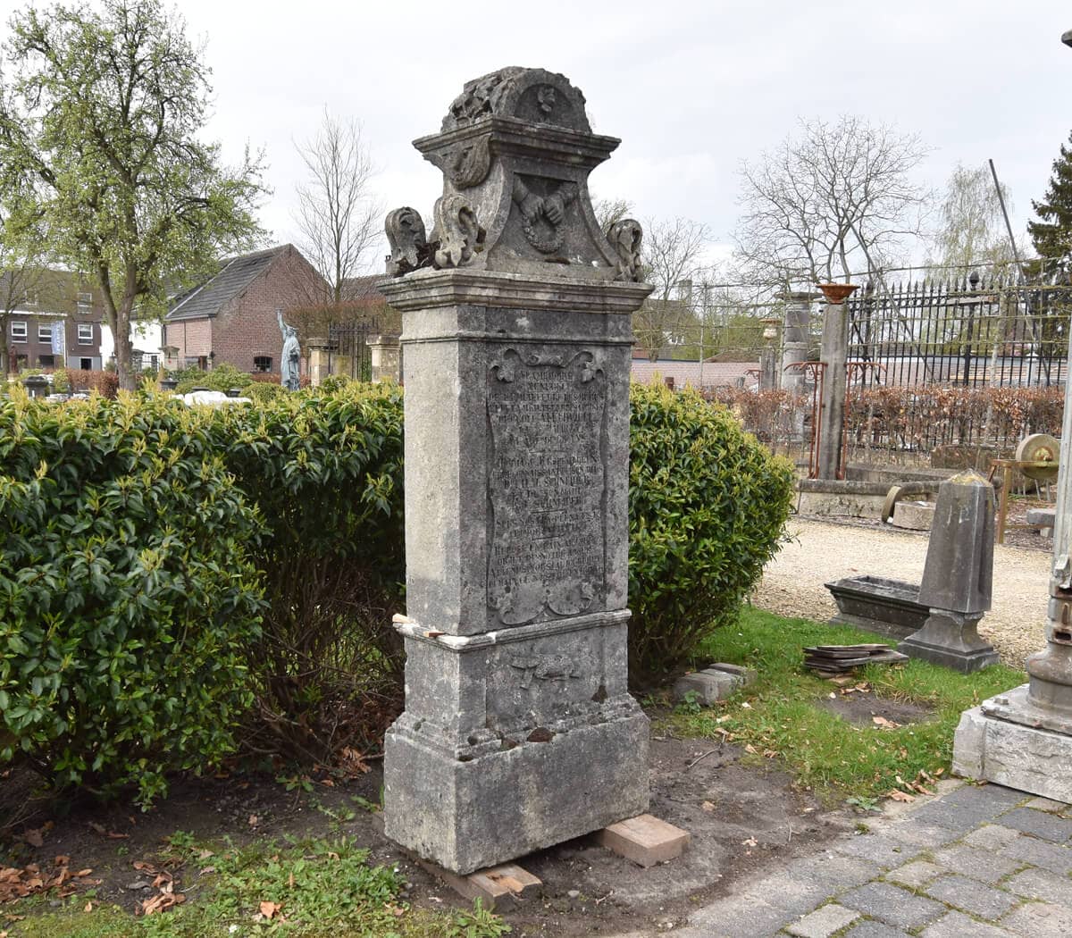 gedenk-steen-graf-steen