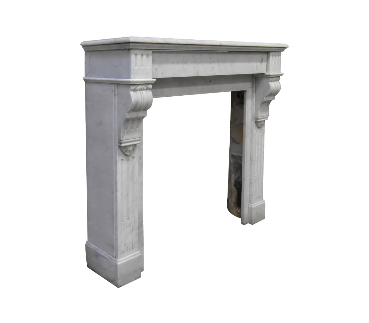 Carrara-marmeren-modillion-voorzetschouw