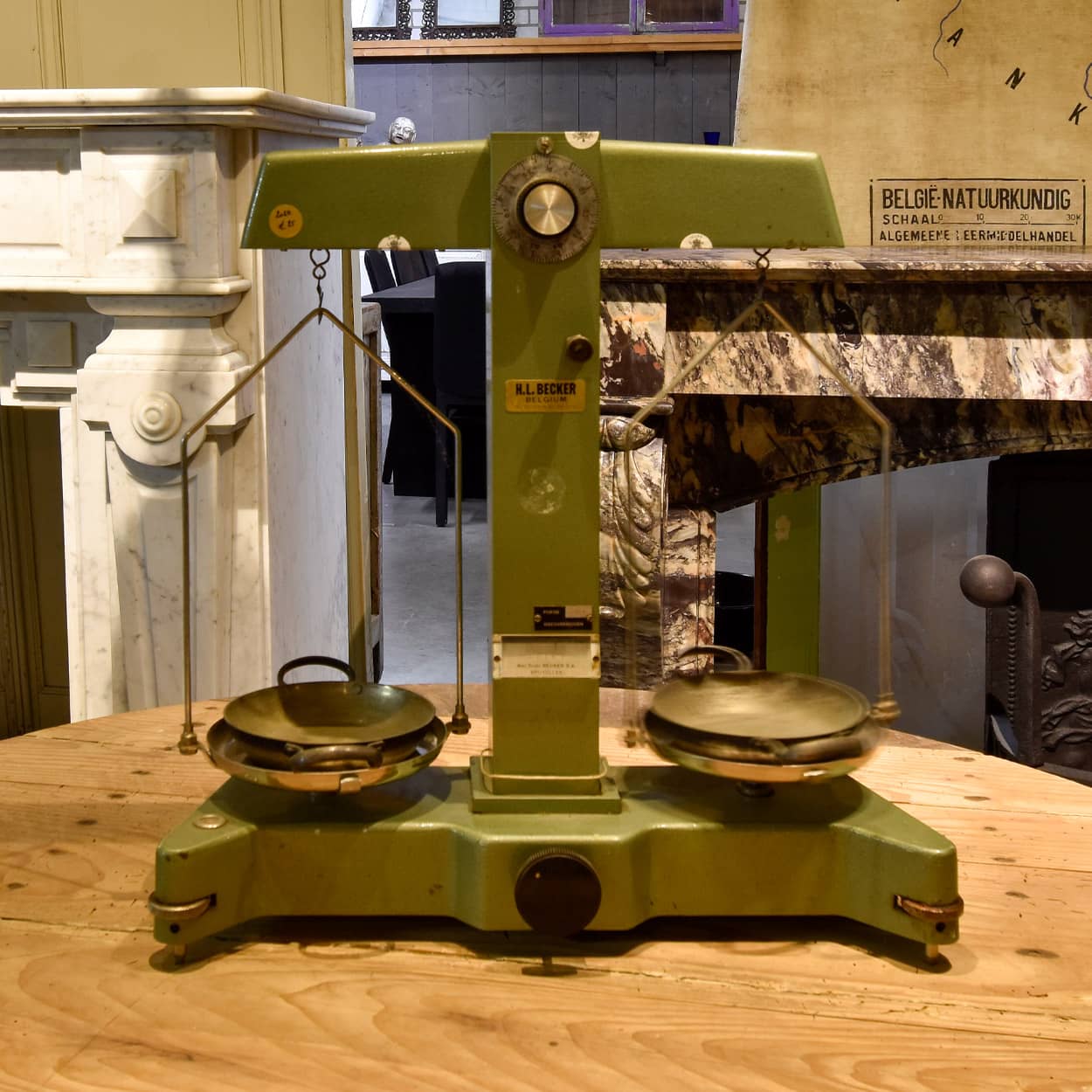 Vintage-H.L.-Becker-Analoge-balansweegschaal