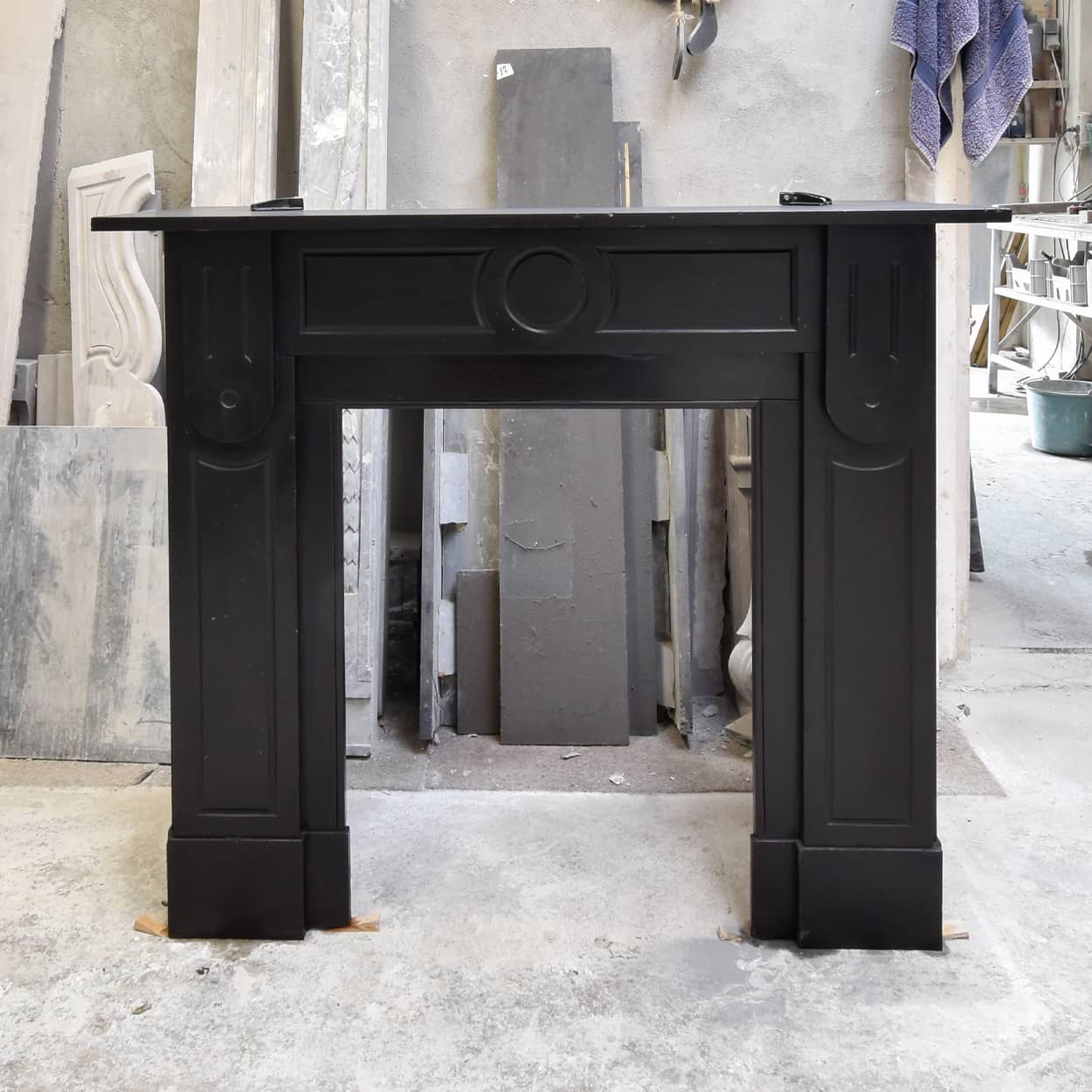 Zwart-marmer-Noir-de-Mazy-ombouwschouw